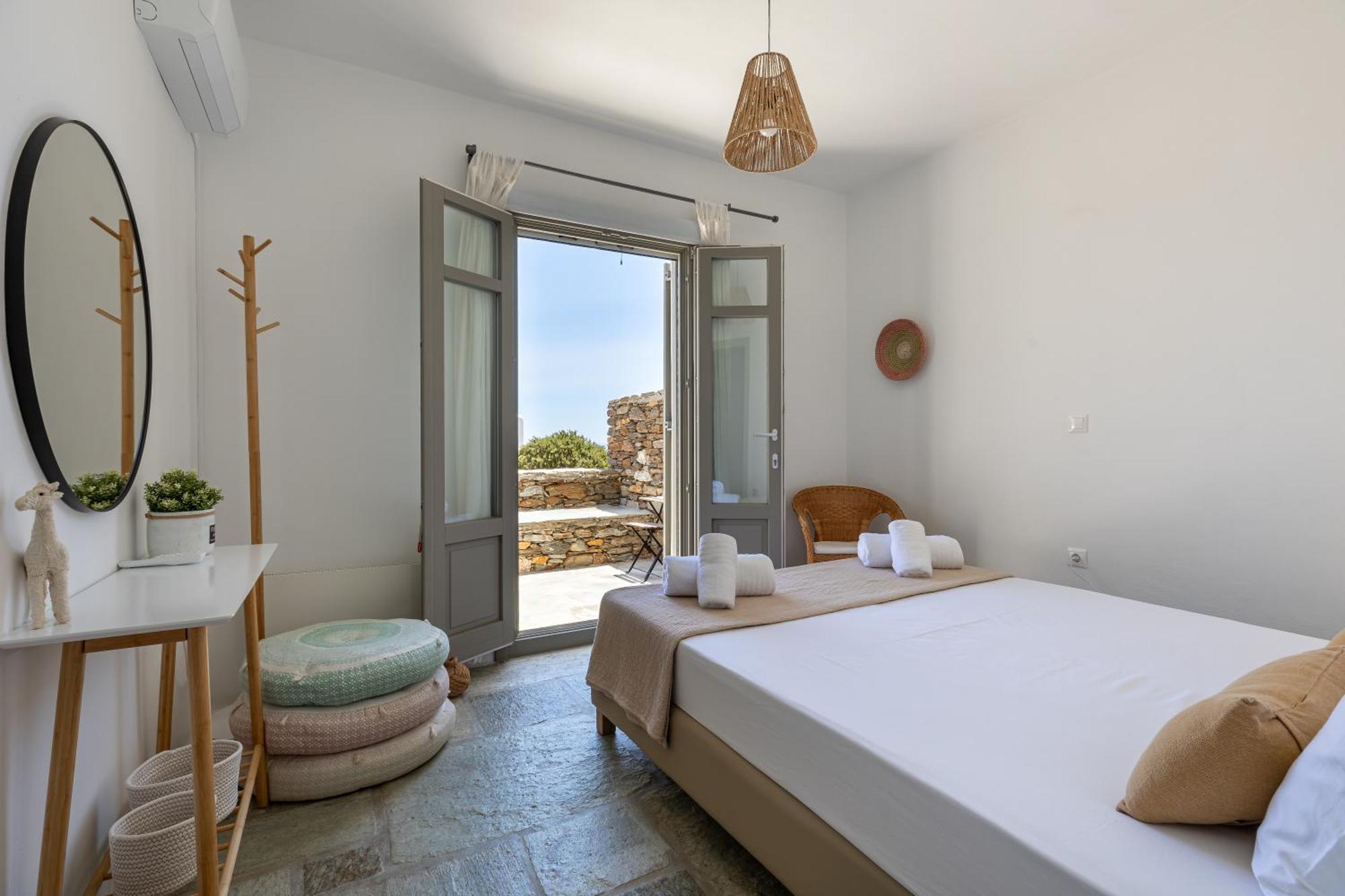 Avra House Holiday home *